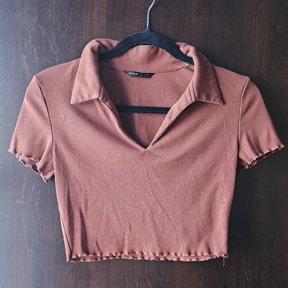 SHEIN Rust Colored Ribbed Crop Top